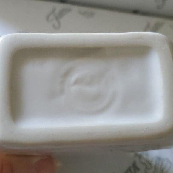 Fiestaware Fiesta CERAMIC Pitcher Mini Disk White CONTAINER - Picture 12 of 13